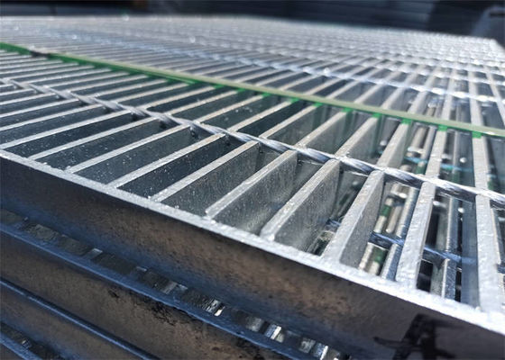 qualidade  Heavy Duty Steel Bar Grating Manufacturers For Highways / Airfield fábrica